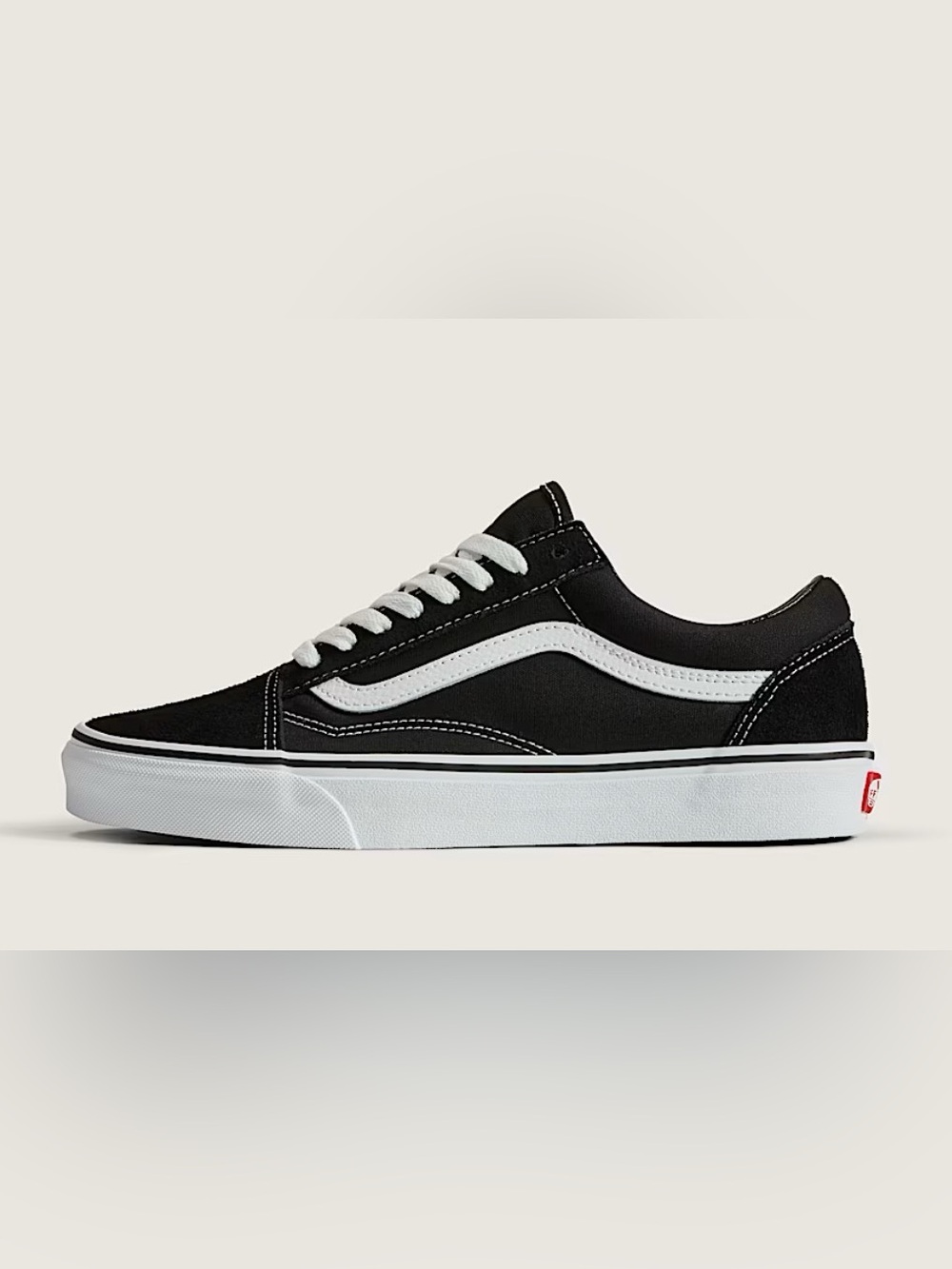 Vans Black and White Old Skool Skate Sneakers Mens Size 6.5 Women 8